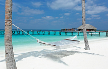 Constance Halaveli Resort