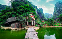 Hoa Lu, Tam Coc & Halong Bay
