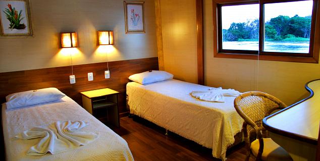 Amazon Clipper Premium Cabin