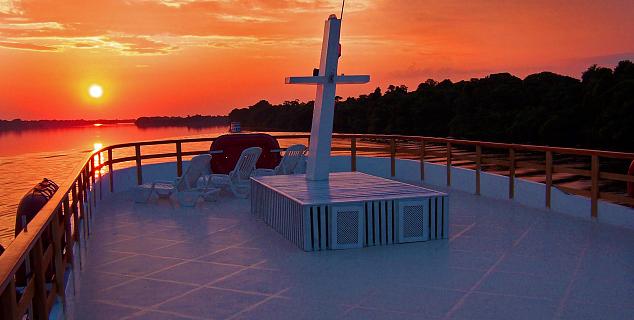 Amazon Clipper Premium Sundeck