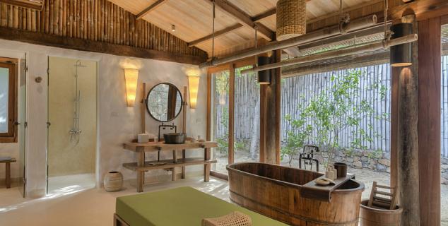 Beachfront Pool Villa