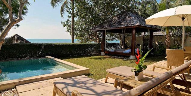 Beachfront Pool Villa
