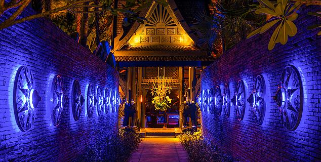 Black Ginger entrance