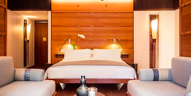 Canopy Deluxe Bedroom