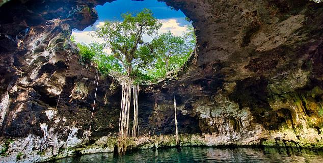 Cenote Santa Barbara