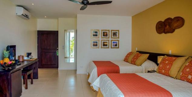 Deluxe Beachfront Room