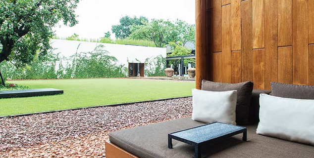 Deluxe Garden View Room