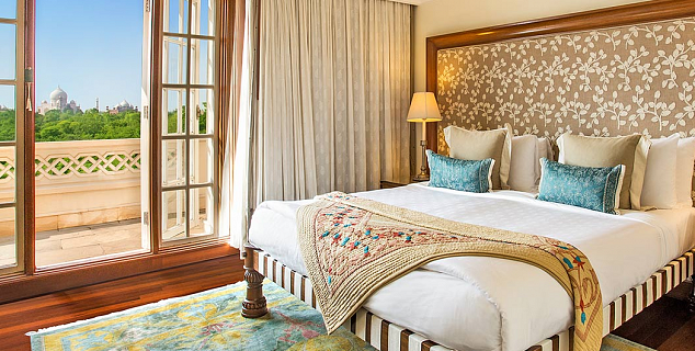 Deluxe Suite with Balcony