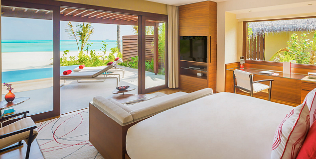 Family Beach Pool Villa