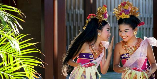 Girls at the Elysian