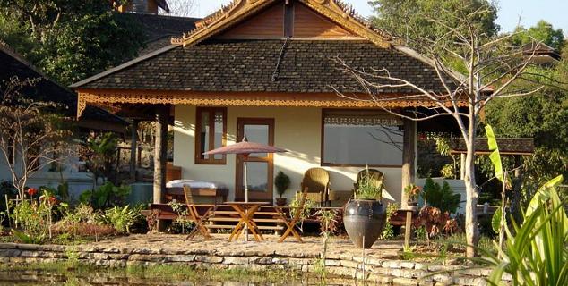 Lake Side Villa Suite