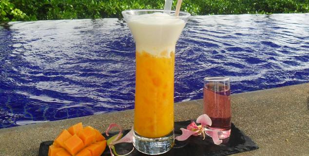 Mangolicious Cocktail