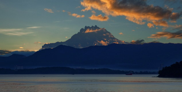 Mount Kinabalu view