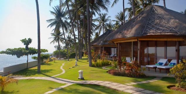 Ocean Front Deluxe Bungalow