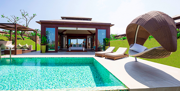 Ocean Front Pool Villa