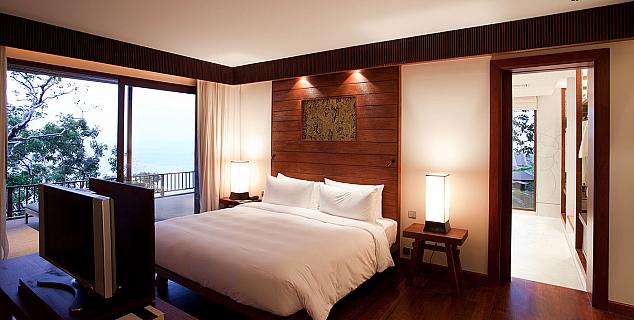 Ocean Pool Residence