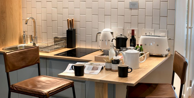 One Bedroom Apartment