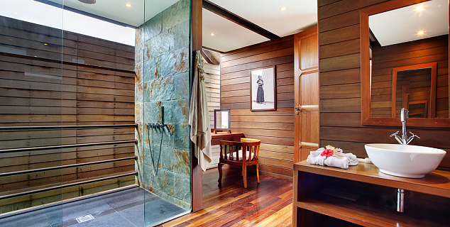 Over Water Deluxe Villa