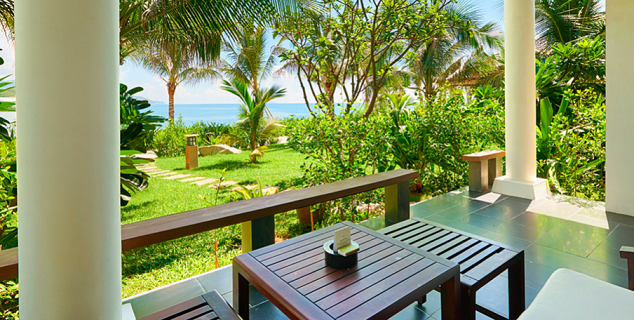 Phong Ocean Deluxe Room