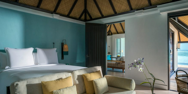 Sunrise Family Water Villa with Pool