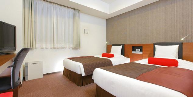 Superior Twin City Views