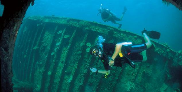 Wreck Diving